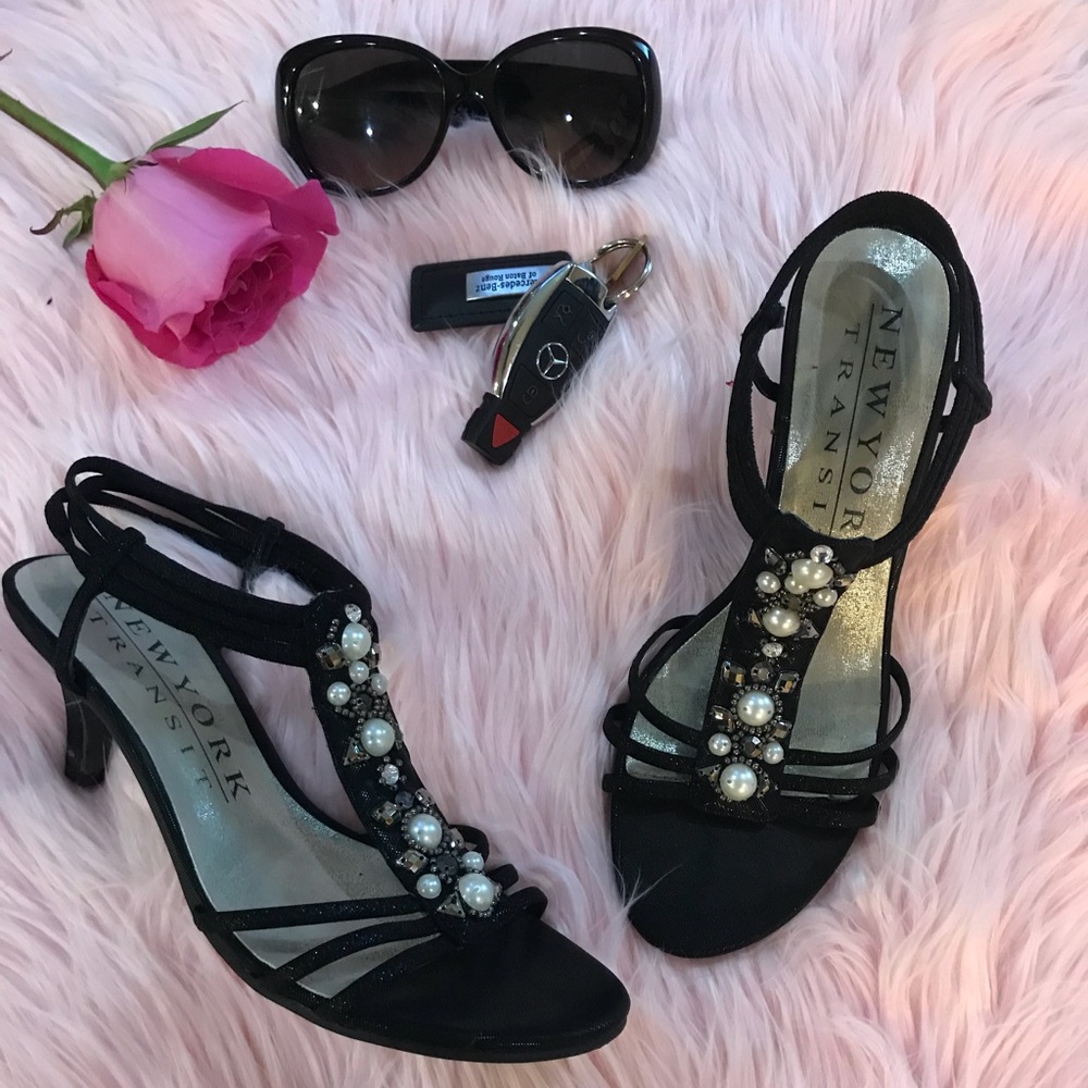 🔴 Fabric Kitten Heels